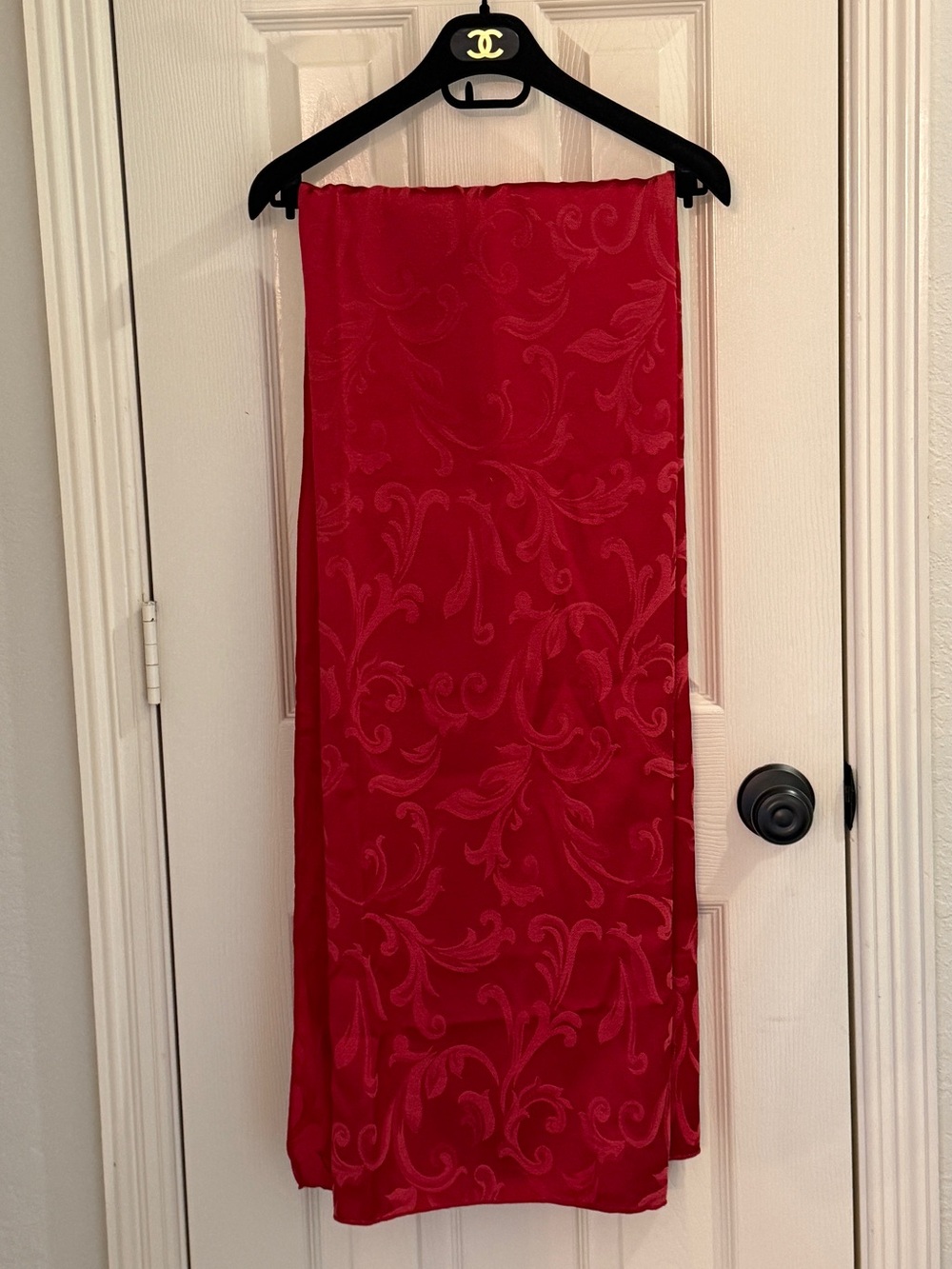 Dillards | Dining | Dillards Red Scroll Jacquard Table Cloth 66 X 46 ...